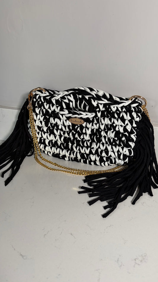 The Sienna Midi- Black & White