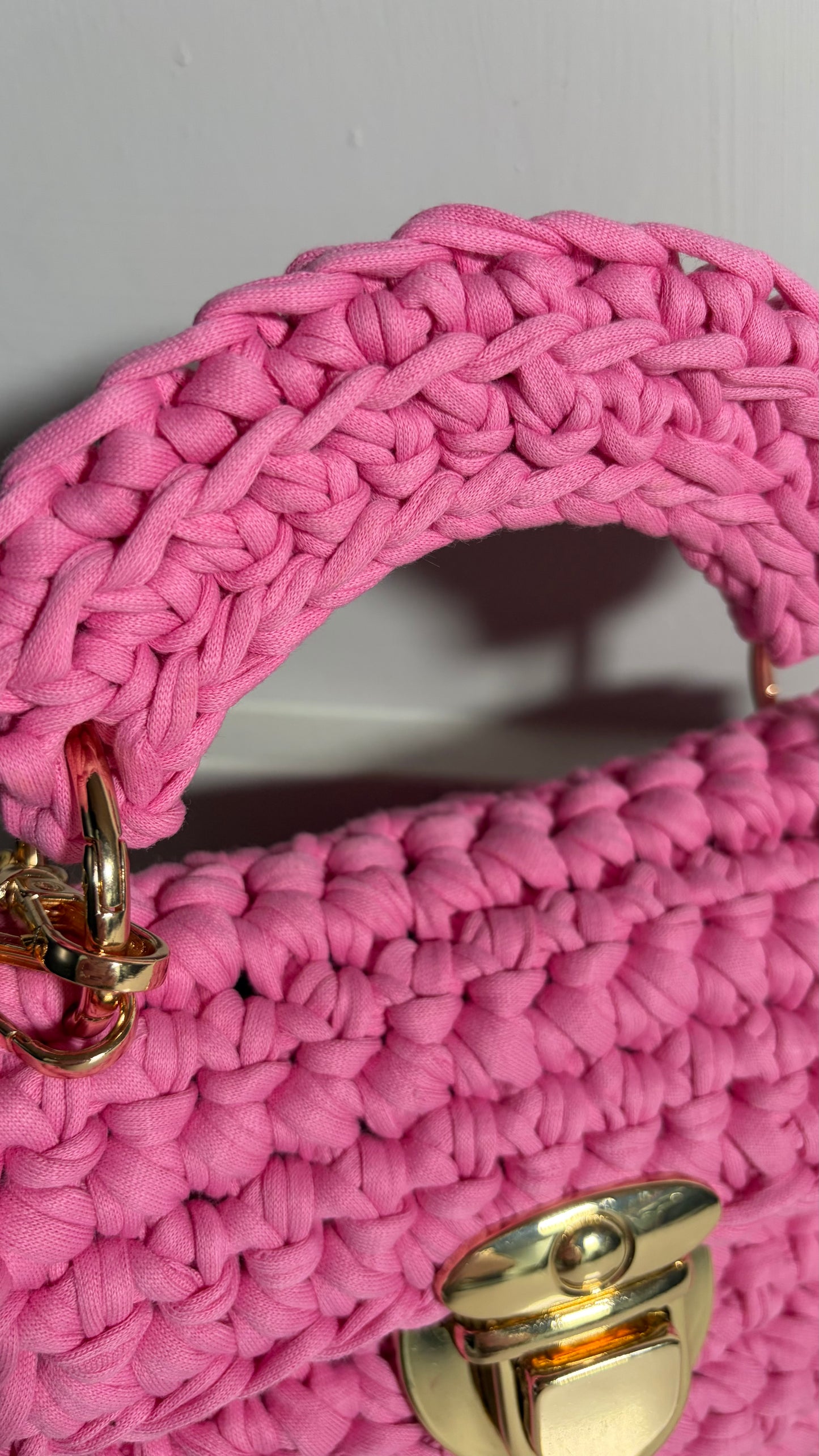 The Lola- Bubblegum Pink